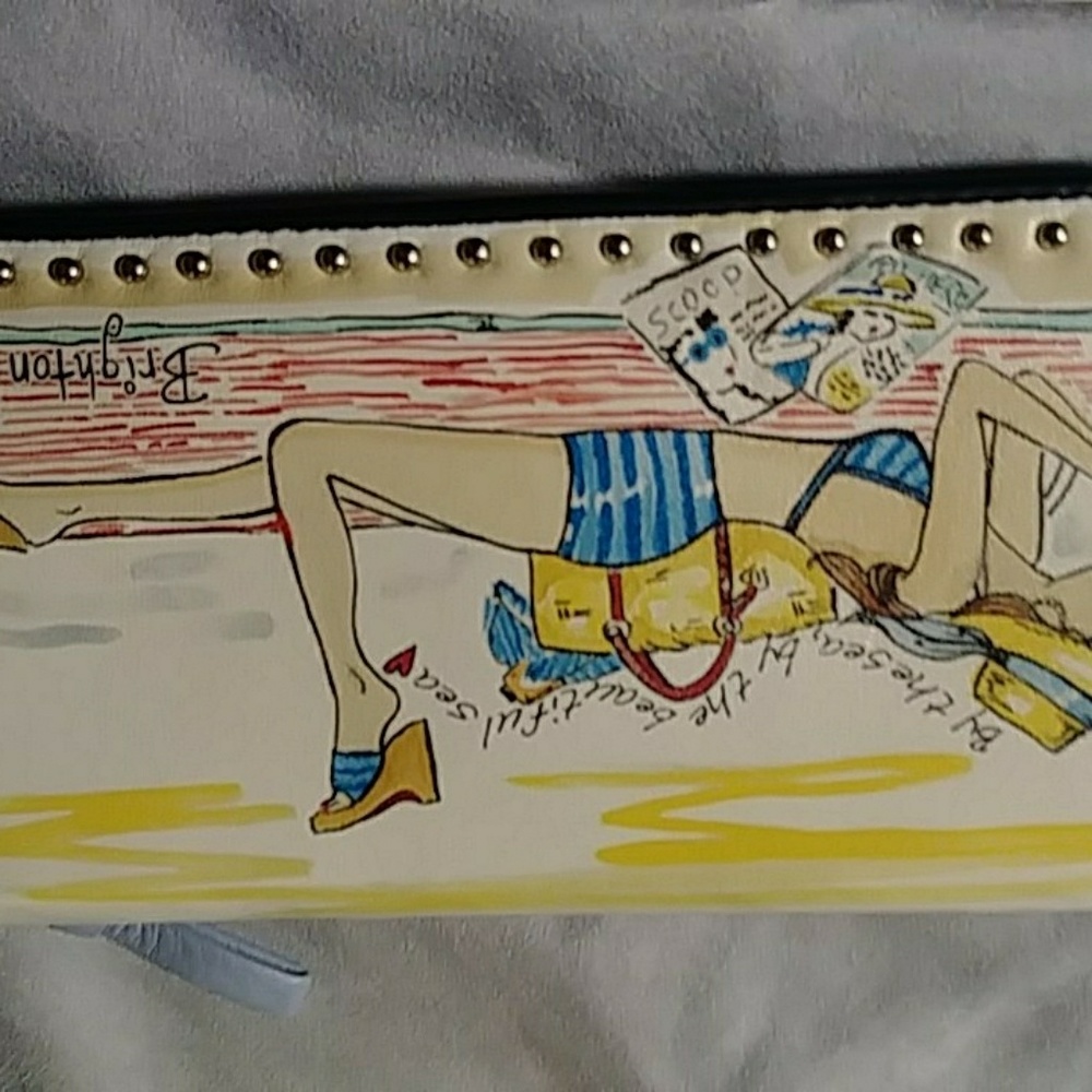 Brighton wallet